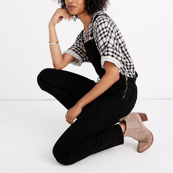 Madewell Skinny Overalls in Lunar Wash - Picture 2 of 6